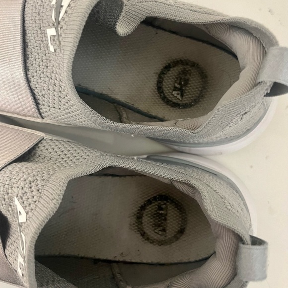 APL - Picture 5 of 5